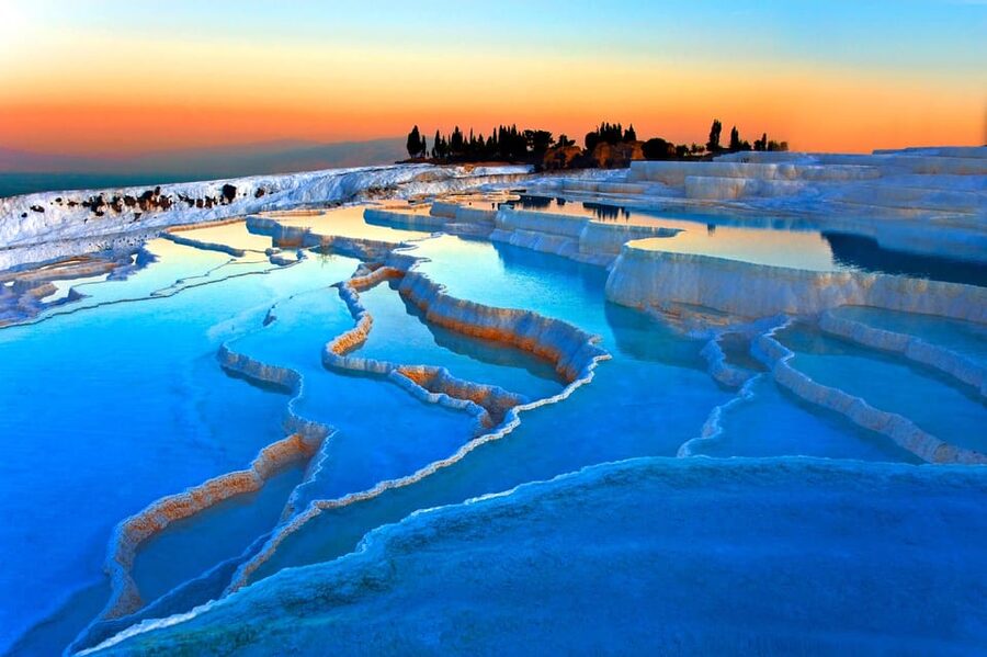 Alanya, Side, Antalya: Sunrise Balloon Tour in Pamukkale - Why a sunrise balloon over Pamukkale feels different than a normal day trip
