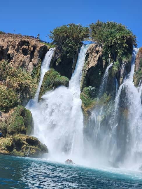 Antalya: 2-hourYachtTour toLowerDudenFalls with audioİnfo - A Quick Note on Rules: Alcohol and Phone Internet