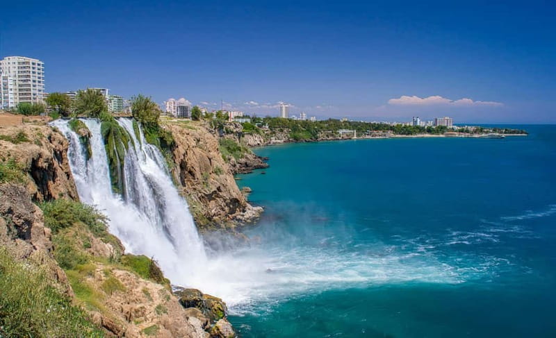 Antalya: 2-hourYachtTour toLowerDudenFalls with audioİnfo - Lower Duden Falls: The 50 m Drop Meets the Mediterranean