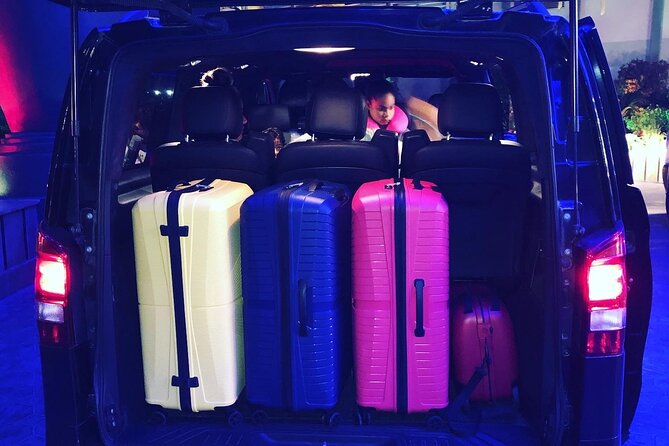 Antalya Airport to Side ,Lara, Belek Hotels Private Transfer - Inside the Mercedes Vito style minivan, comfort that matters after travel