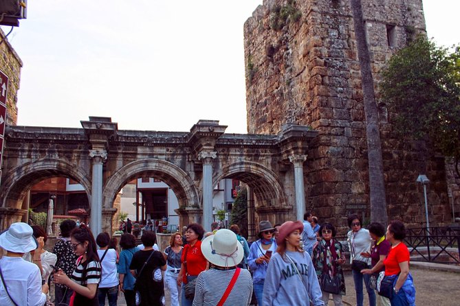 Antalya: City Tour with Boat Trip, Old Town & Waterfalls - Hadrian’s Gate and Kaleiçi Free Time: Lunch Plus Real Wandering Time