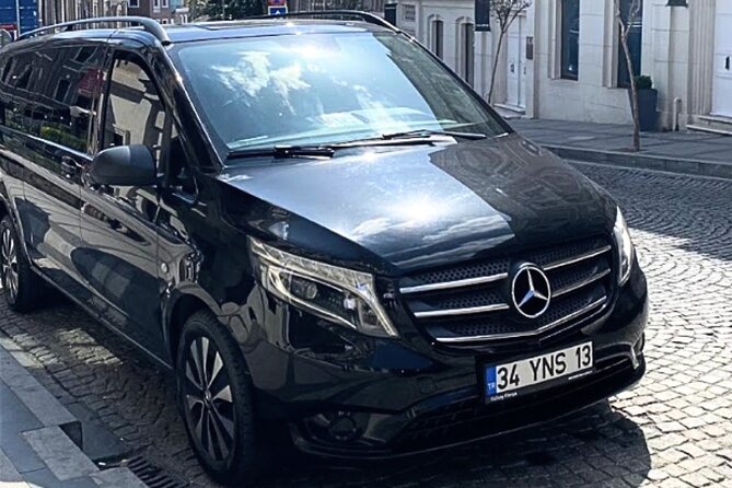 Antalya Hotels and Airport Transfer Service - The Ride Itself: Private, Air-Conditioned Comfort With Real Luggage Help