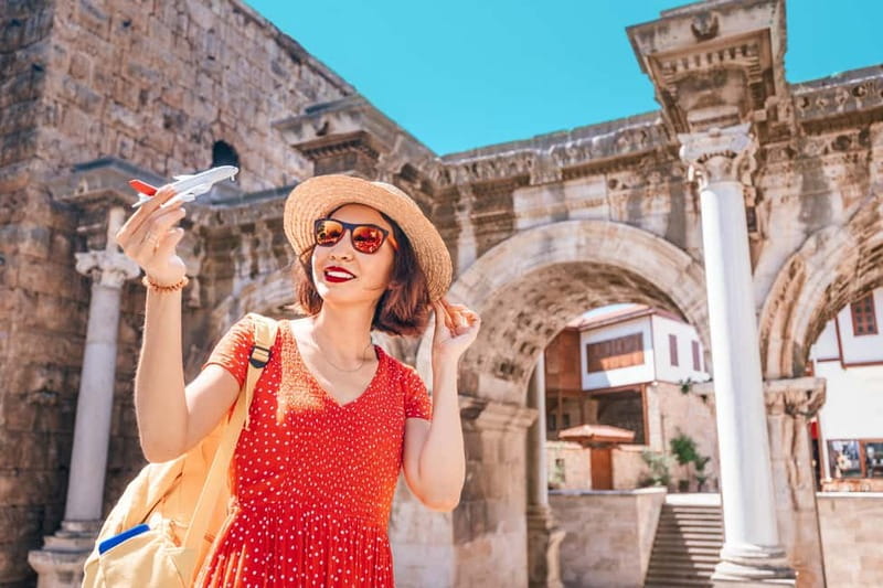 Antalya: Kaleici Old Town Small Group Guided Walking Tour - Hıdırlık Tower: the 2nd-century lighthouse story with sea views