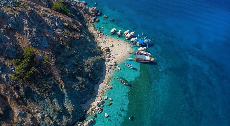 Antalya/Kemer/Bekek: Suluada Boat Tour with Transfer & Lunch - Lunch on this 9-hour day: included and straightforward