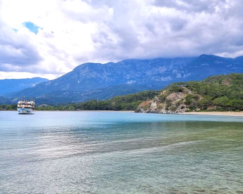 Antalya & Kemer: Megastar Catamaran Cruise With Foam Party - Should You Book the Megastar Catamaran Cruise?