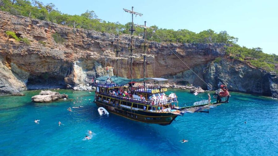 Antalya & Kemer: Pirate Boat Tour With Foam Party & Swimming - Lunch on the Boat: Simple, Included, and Well-Placed