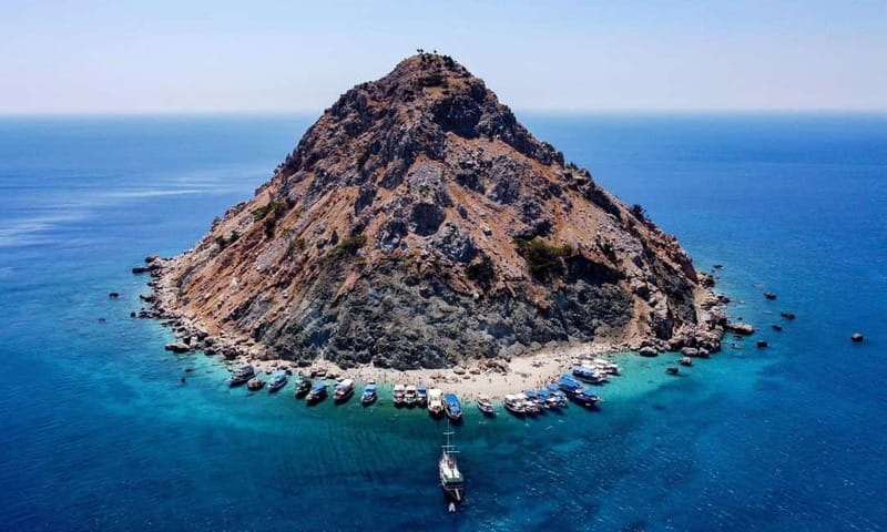 Antalya/Kemer: Suluada Boat Tour with Bays & Maldives Beach - Waterfall Bay and lunch: where the day turns from transit into vacation time