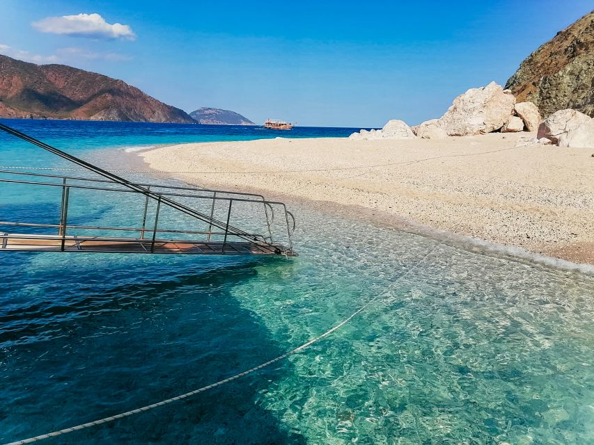 Antalya/Kemer: Suluada Island Small-Group Boat Tour w/ Lunch - Waterfall Bay: snorkeling time, plus why crowds still happen