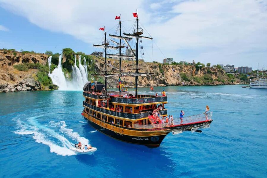 Antalya: Lara Pirate Boat Trip with Lunch and Pickup - Swimming, snorkeling, and what to bring so you are comfortable