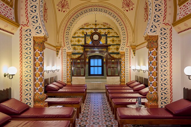 Antalya / Lara : Traditional Turkish Bath & Oil Massage & Spa - Quick Takeaways
