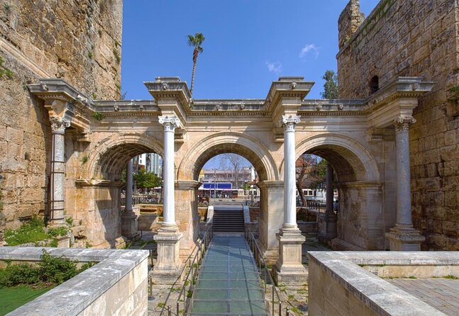 Antalya: Old Town Walking Tour incl. Turkish Tea and Baklava - Key things to notice before you go