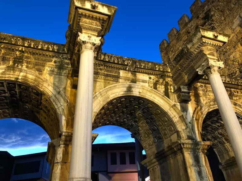 Antalya: Old Town Walking Tour with Dessert Tasting - Hidirlik Tower and panoramic terraces: your photo break with a purpose
