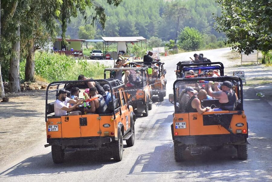 Antalya Şelale Ziyaretli Jeep Safari Turu - Key highlights at a glance