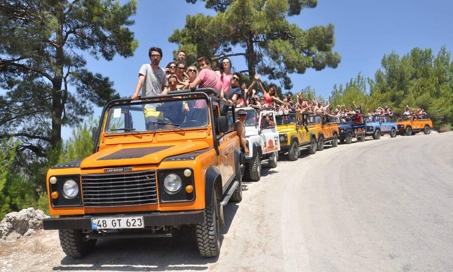 Antalya Şelale Ziyaretli Jeep Safari Turu - Kurşunlu Waterfall: Your First Big Nature Moment