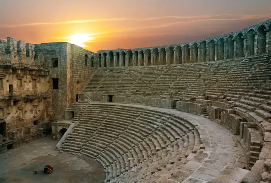 Day Tour of Ancient Roman Sites with Lunch and Guide - Perge: a 15 km ruin field where the Roman city layout makes sense