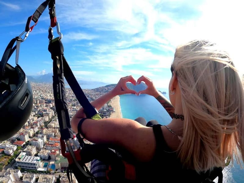 From Antalya: Alanya Paragliding Experience with Beach Visit - The flight moment: Launch, air time, and how pilots make it feel safe