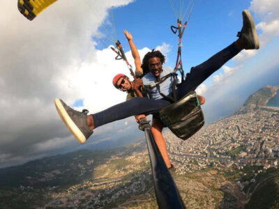 Alanya Paragliding Experience with Beach Visit