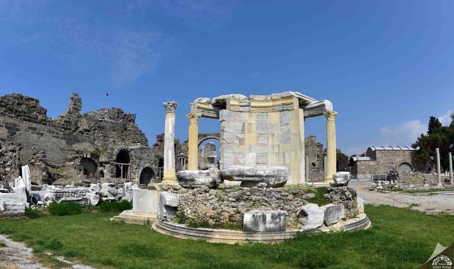 From Antalya: Day Tour of Ancient Roman Sites - Antalya pickup and the road to Perge: start smart, not rushed