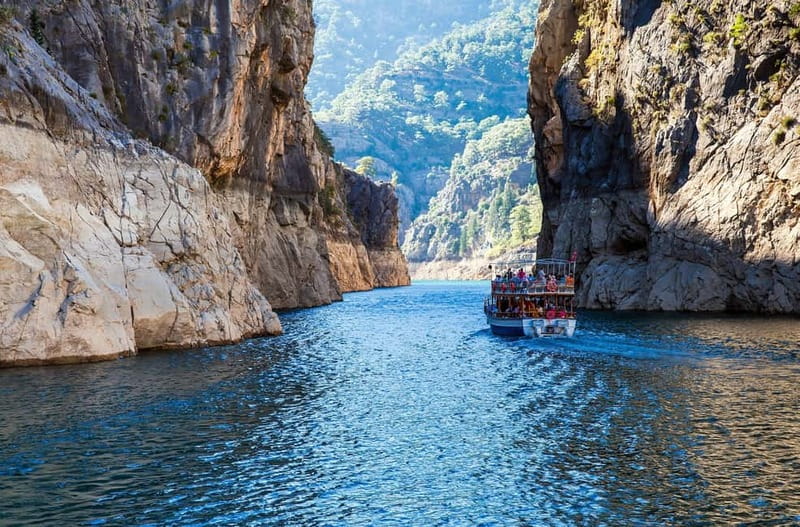 From Belek: Green Canyon Boat Trip with Lunch and Drinks - Lunch With Lake Views, How to Make the Most of It