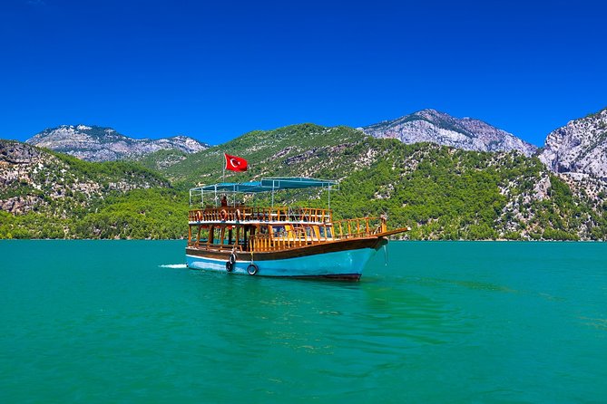 Green Canyon Boat Tour w/Lunch From Belek - Group size, language, and onboard vibe