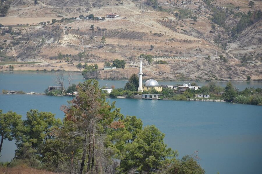 Manavgat: Guided Aqueduct, Waterfall & Green Lake Tour - Oymapınar Dam Views Over the Green Canyon Plus Orange Garden Time