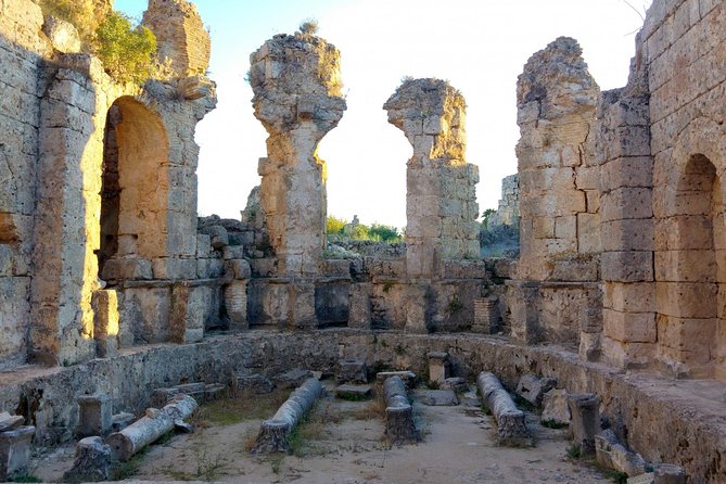 Perge Aspendos Side Waterfall Tour - Perge (about 1.5 hours): where you can still read the city in pieces