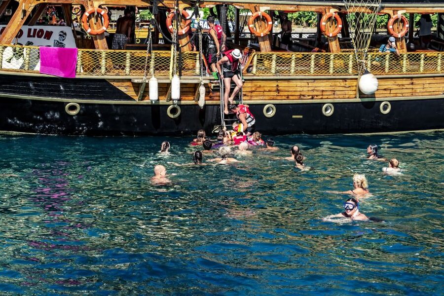 Red Dragon Pirate Boat Trip & Lunch - Photo Stops and Swim Breaks: Beycik Bükü, Paradise Bay, and Mehmet Ali Bükü