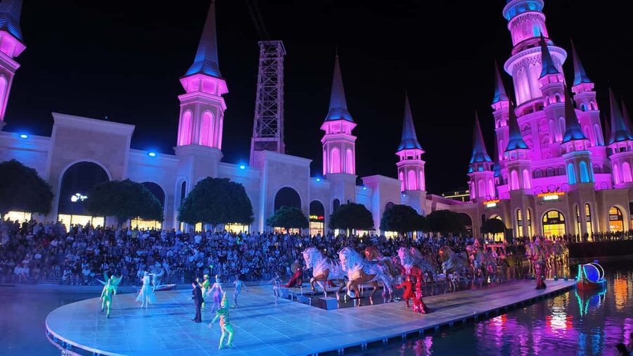 Shuttle Transfer Land of Legends Boat Parade and Night Show - Provider and Guide Reality: Murat Atalay Seyahat Acentası