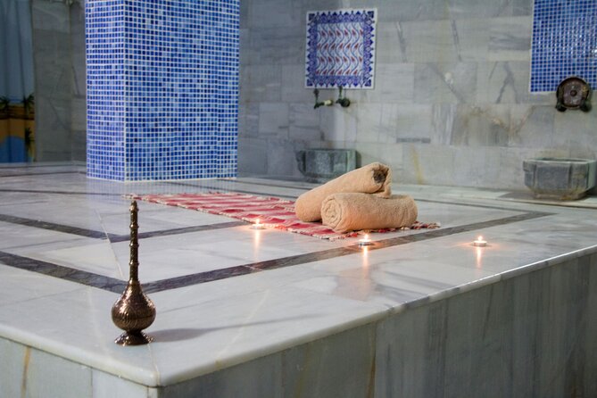 Traditional Turkish Bath Experience in Antalya With Hotel Pickup - The Facility Vibe: Rooms, Lockers, and the Outdoor Pool